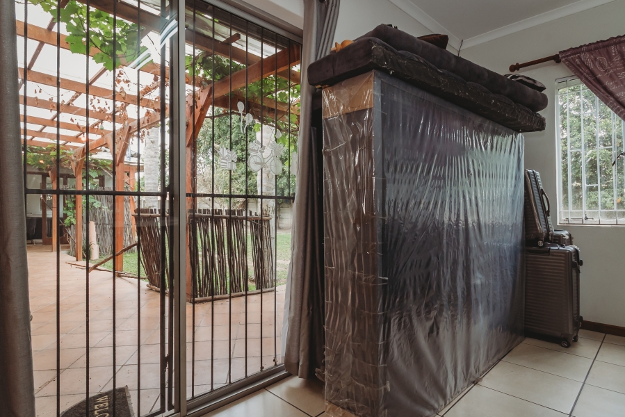 4 Bedroom Property for Sale in Bodorp Western Cape